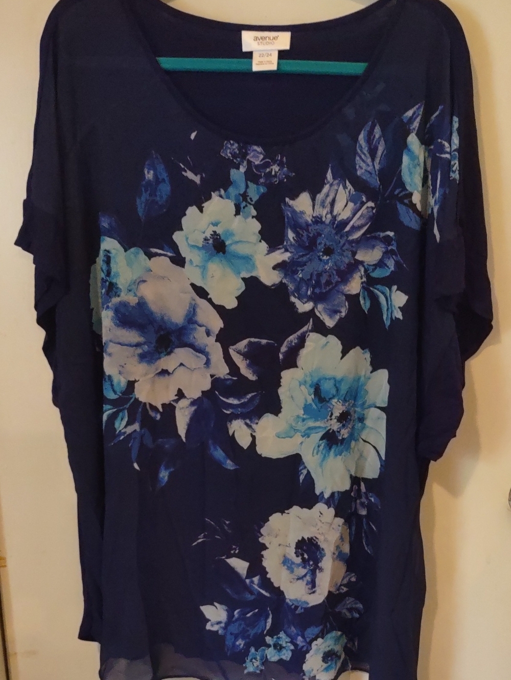 Avenue Navy Blue Floral Scoop-Neck Tunic